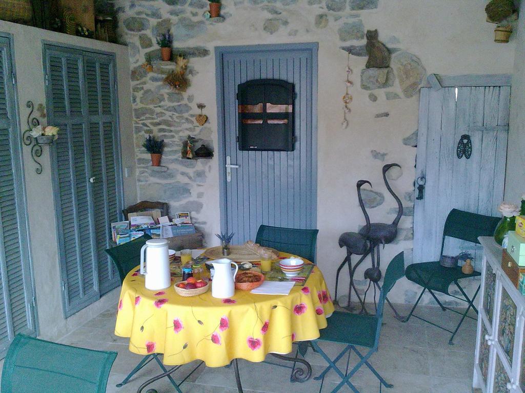 Bed and Breakfast La Bastide Des Sources Le Castellet  Exteriér fotografie