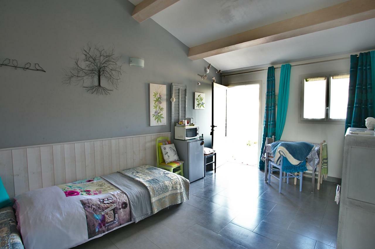 Bed and Breakfast La Bastide Des Sources Le Castellet  Exteriér fotografie